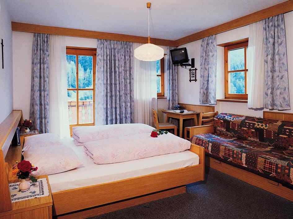 Gasthof Mittermuehl Funes  Quarto foto